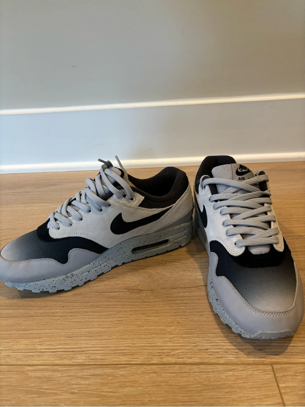 Nike Men's Air Max Sneakers - Black & Gray
